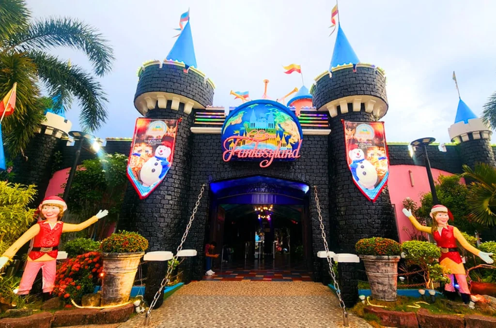 Glorious Fantasyland