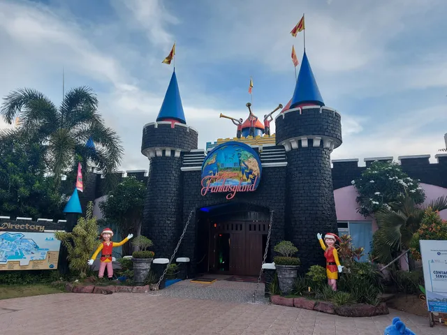 Glorious Fantasyland