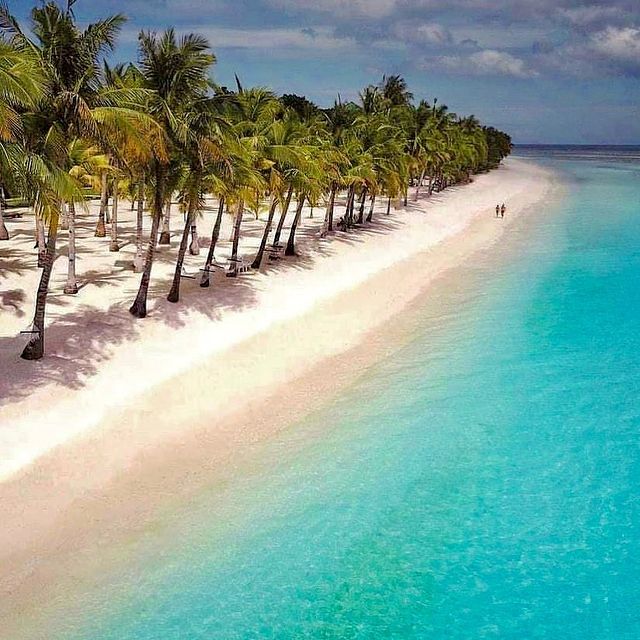 Dumaluan Beach