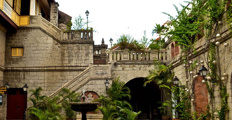 Casa Manila