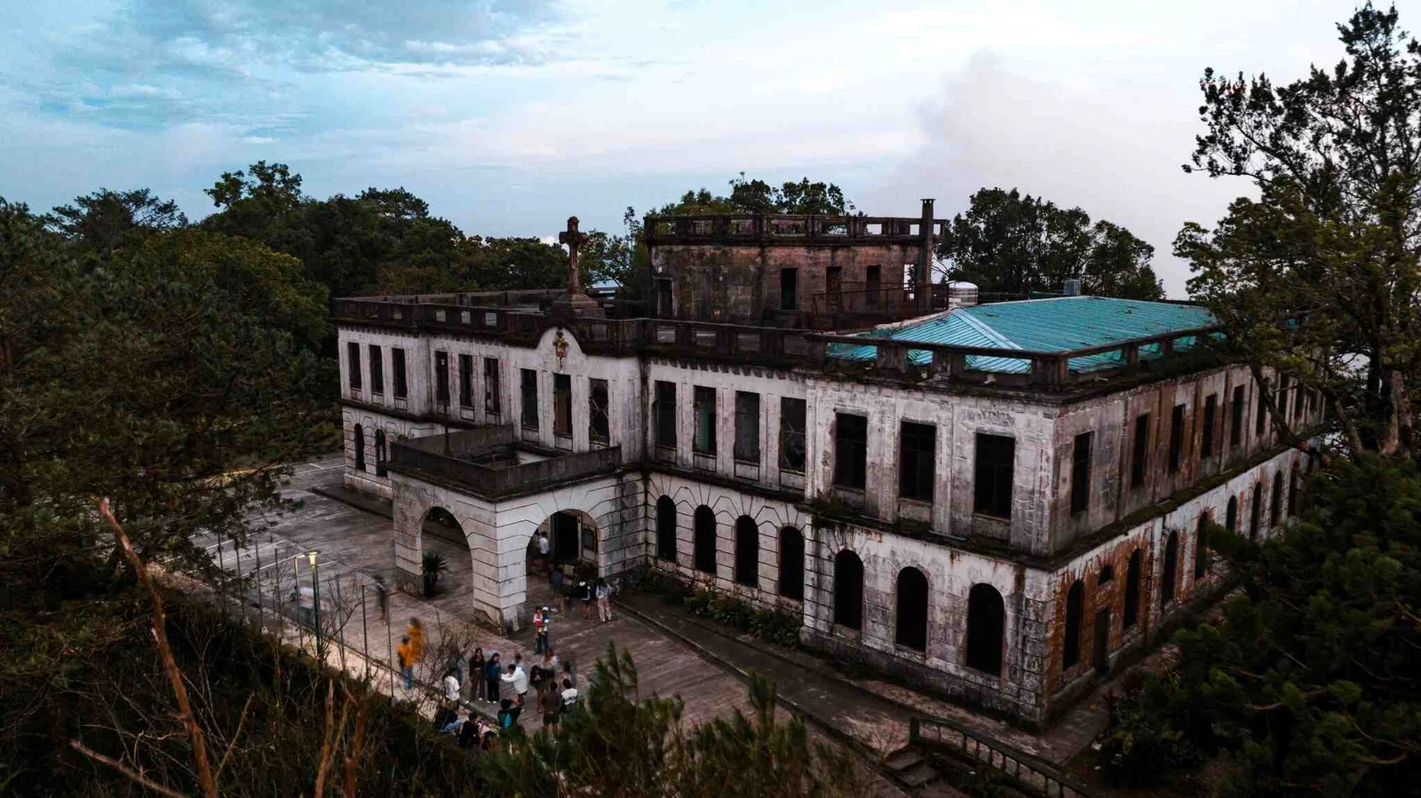 Diplomat Hotel