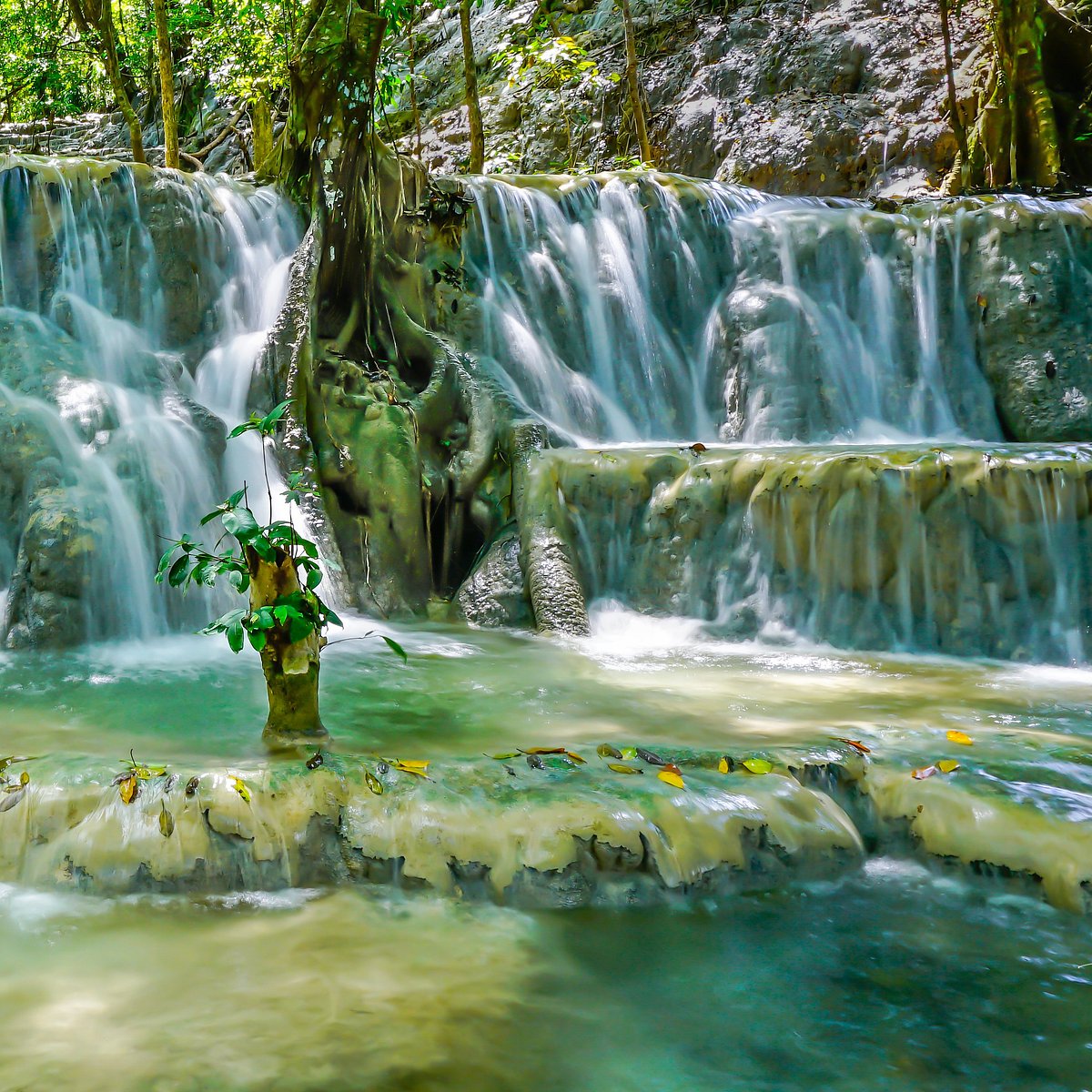 Kaparkan Falls