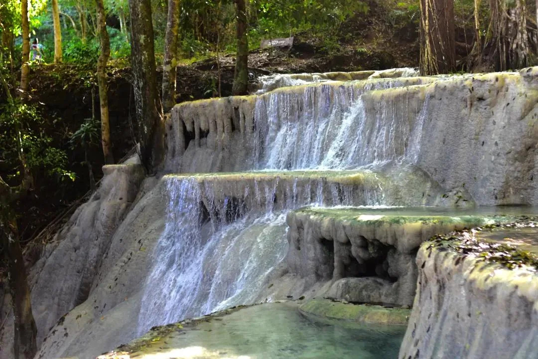 Kaparkan Falls